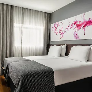 4* Hotel Ikonik Lex