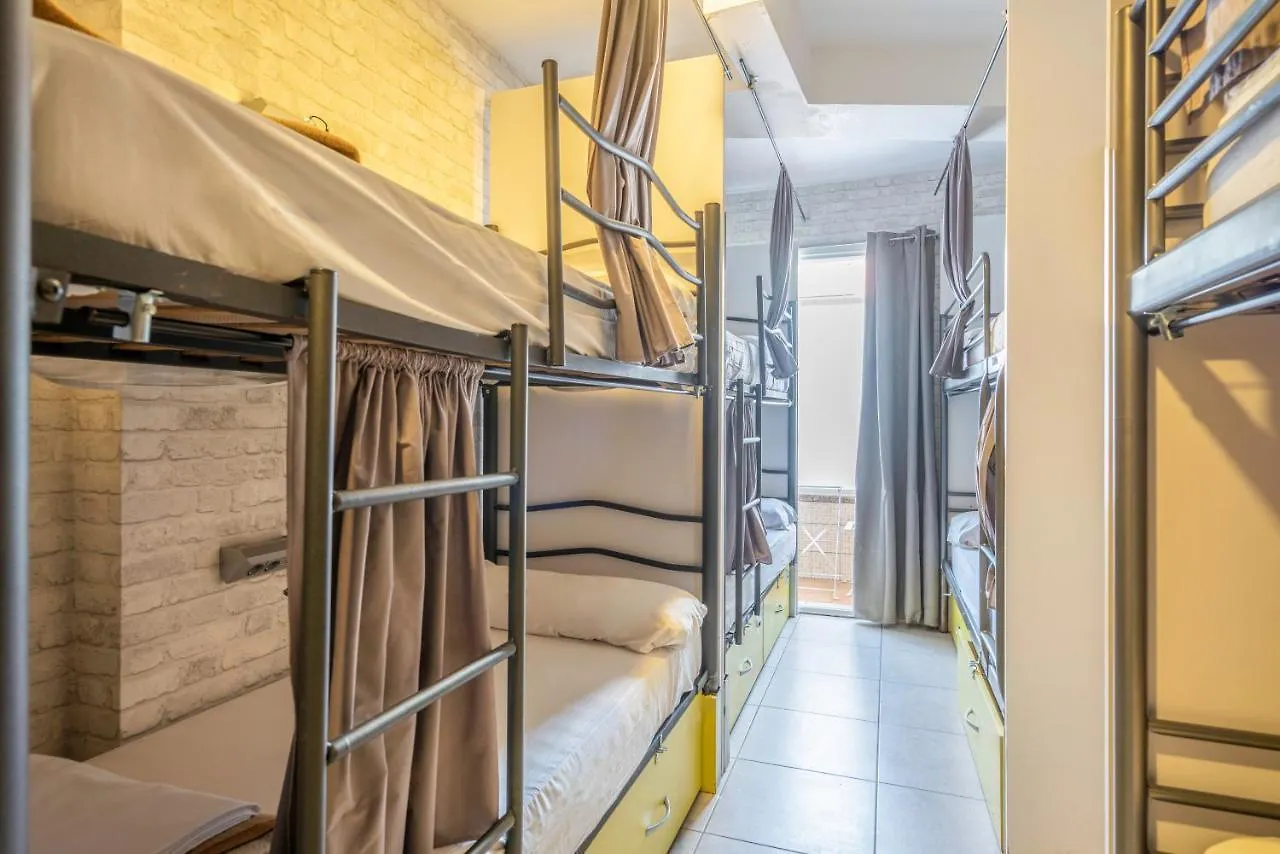 Casa Barcelo Camp Nou Barcelona Hostel L'Hospitalet de Llobregat