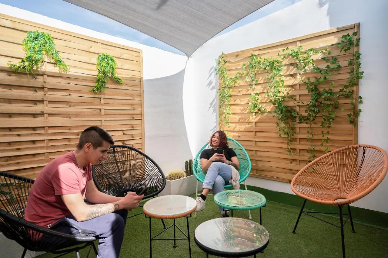 Casa Barcelo Camp Nou Barcelona Hostel L'Hospitalet de Llobregat Spanje